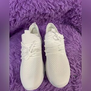 Women's White Athletic Sneakers Size 41